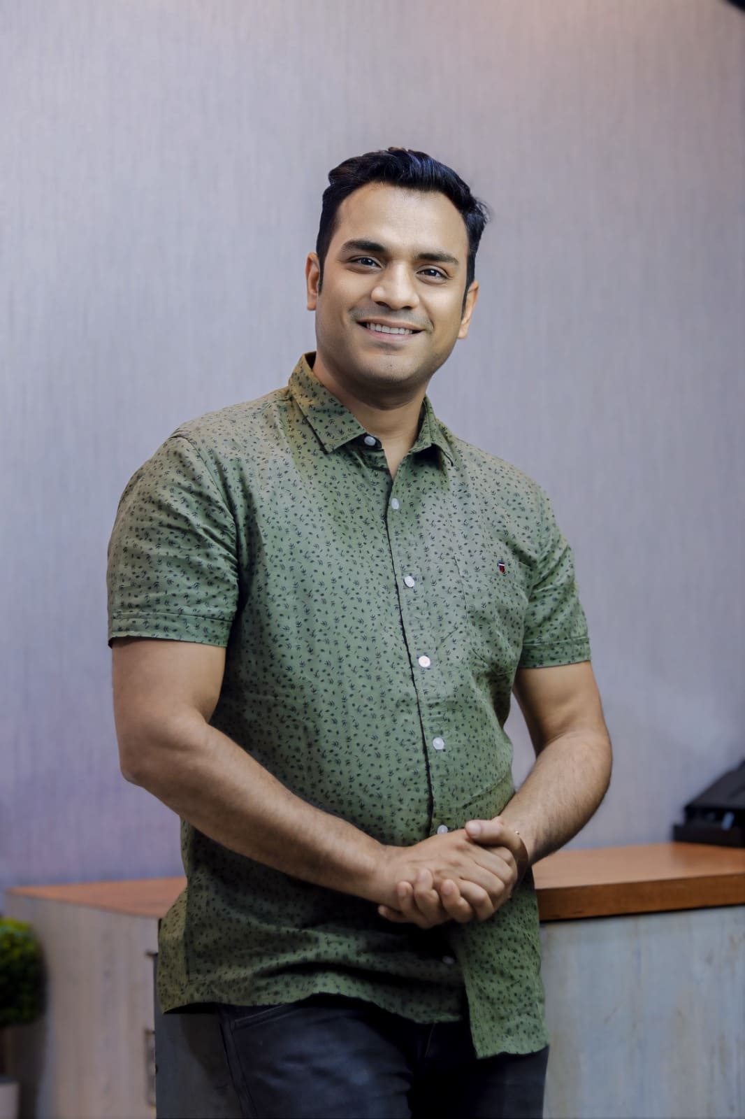 Video testimonial thumbnail